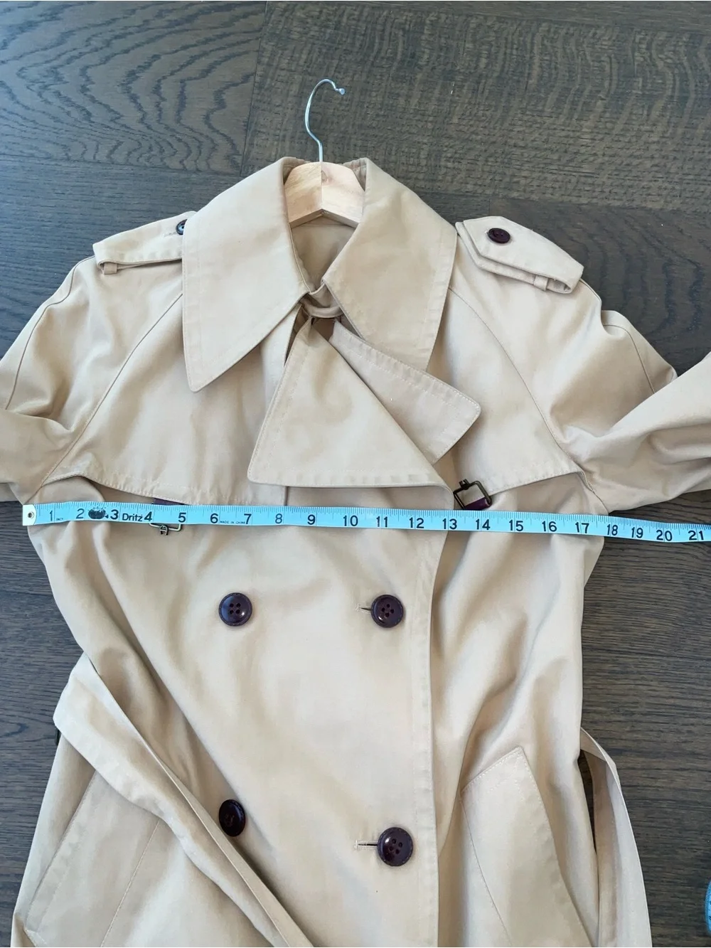 Etienne Aigner Beige Trench Coat - Picture 12 of 13